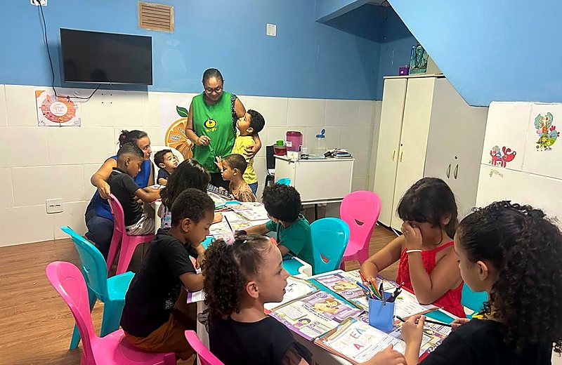 Crianças do Geração Vida em atividade